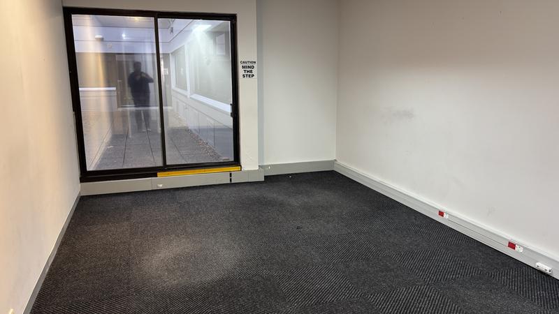 To Let commercial Property for Rent in Pinelands Western Cape